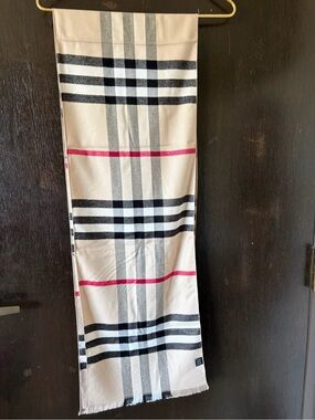 Burberry style tan black plaid viscose scarf NEW